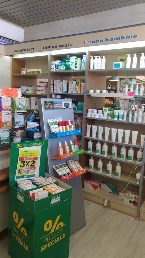 Farmacia Life di Sterza Luca & C. SNC