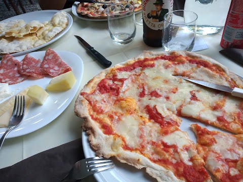 Pizzeria La diga