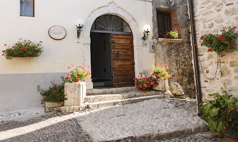 Casa Vacanze Antico Poggio appartamenti arredati in montagna