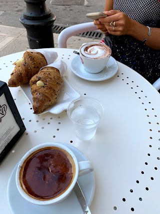 GelatiKa Gelateria Artigianale Caffetteria