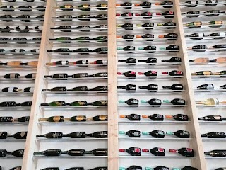 Jorioz Distribuzione Vini - Enoteca a Domicilio