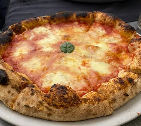 La Piazzetta Ristorante Pizzeria