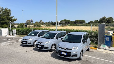 Leorentalcars - Noleggio Auto Brindisi a 500 mt dall'aeroporto del Salento (Brindisi)