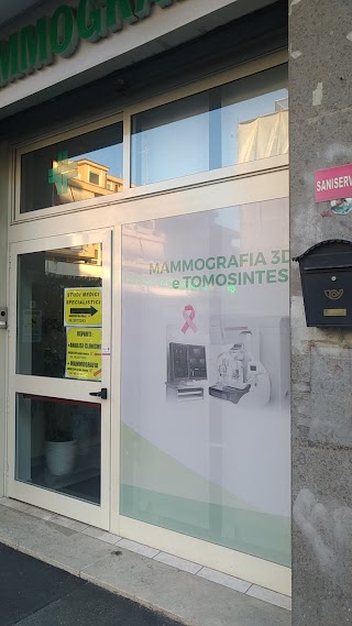 Poliambulatorio REMEDICAL, Radiologia e Mammografia