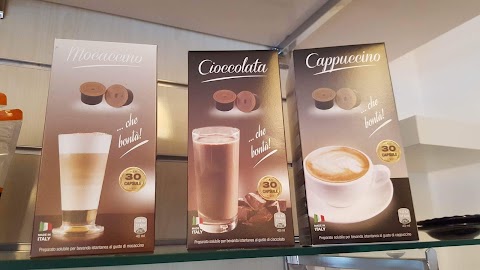 “Caffèttiamo Store” Caltagirone, Cialde Capsule, Macchine Caffè, Panettoni Colombe Uova di Pasqua, Amari Vini, Boccioni Acqua