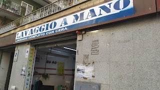 Autolavaggio a mano super