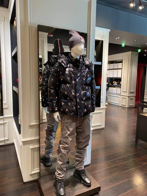 Moncler