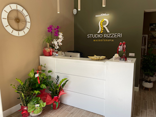 Studio Rizzeri Massoterapia