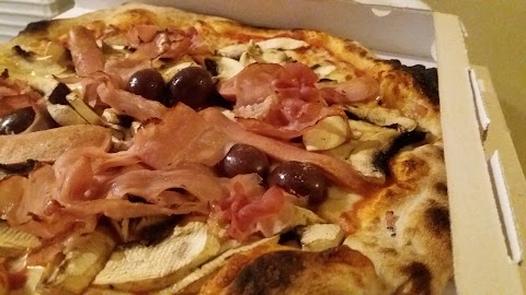 La Rosa Nera Pizzeria