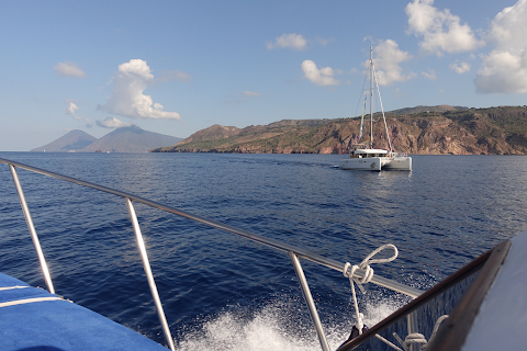 CERASELLA Escursioni in barca alle Isole Eolie| Exclusive boat trips| Private Boat Tours| Boat trips to the Aeolian Islands