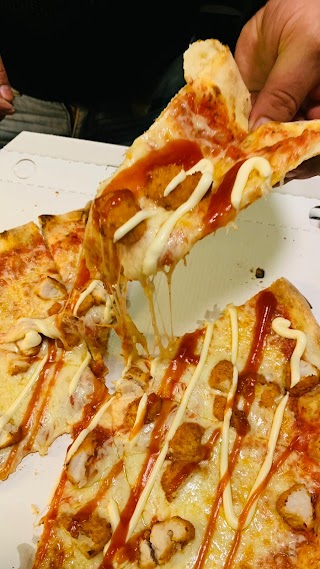 Chicken Hot Pizza