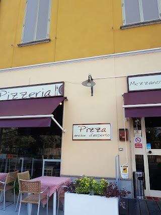 Pizzeria Mezzanotte