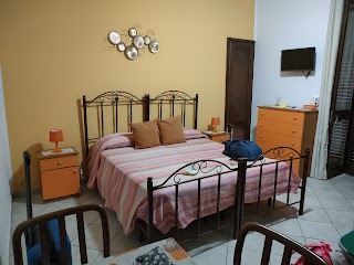 " Diana Brown " Bed & Breakfast Affittacamere Monolocali