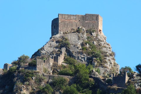 Castello di Sant'Alessio Siculo