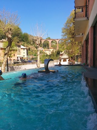 La Bottega Dell'Acquasanta Di Caroleo Laura