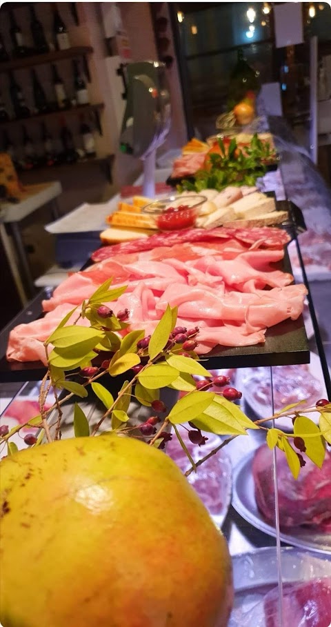 L'Ucceria - meat cuisine & wine store