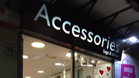 Accessories Store | Abbigliamento | Calzature | Accessori