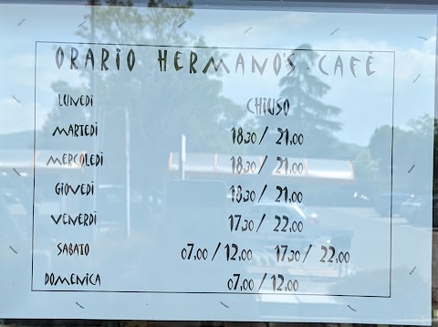 Hermano'S Cafe' Di Karima