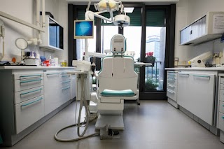 DENTISTA MILANO - Odontomil