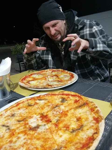 Pizzeria Albachiara 2