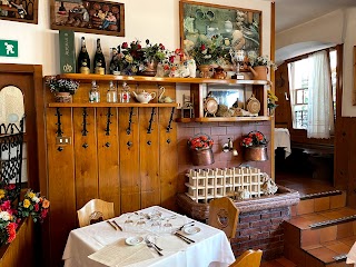 Trattoria Piè di Castello Sas