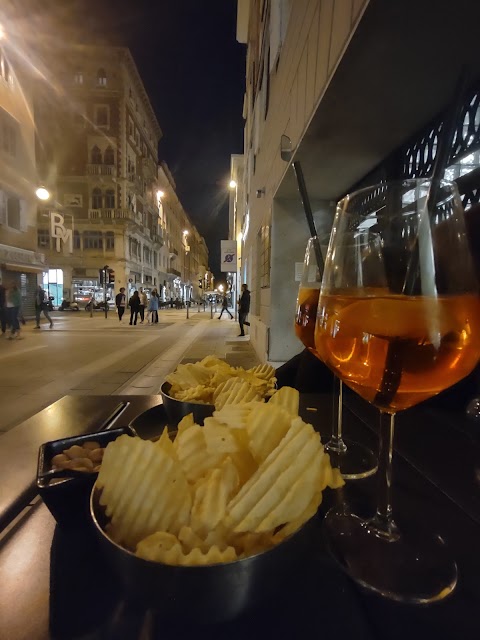 Caffè Ferrari Trieste bar