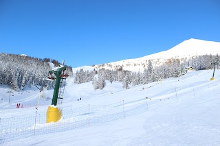 Estoul Ski School