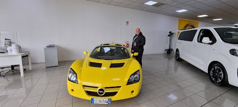 Gencar - Concessionaria Auto Opel