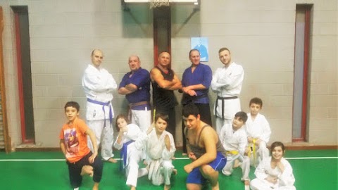 Banzai Solaro Karate, Kickboxing e Yoga