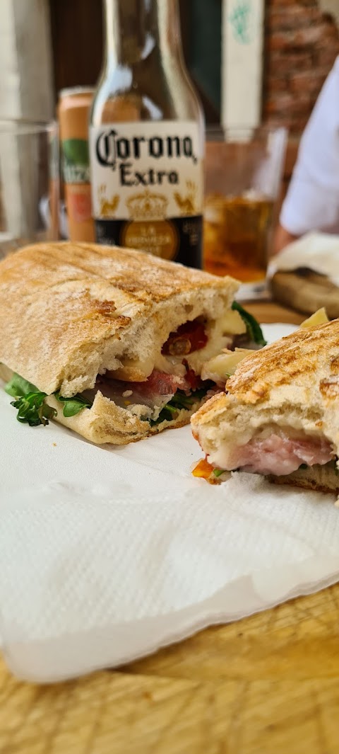 Panini e Vini da Babbo Venice