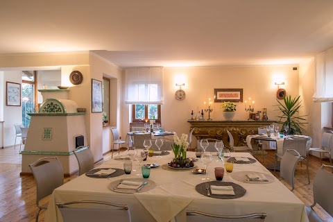 Locanda Del Passatore - Home Restaurant - B&B