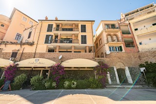 La Terrazza sul Porto di Nettuno