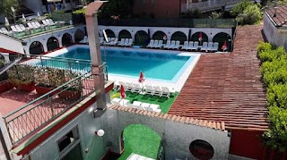 Piscina del Sole