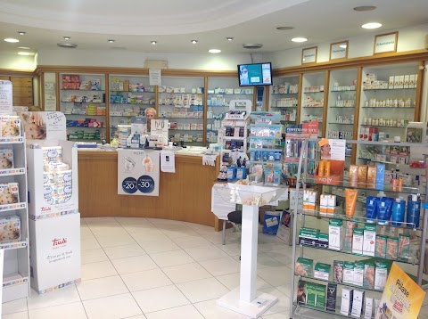 Farmacia Petra Lamporecchio