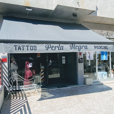 Perla Negra tattoo & piercing