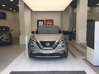 Nissan Roma Centro - Autogiapponese