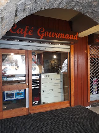 Le café gourmand, la plagne 1800