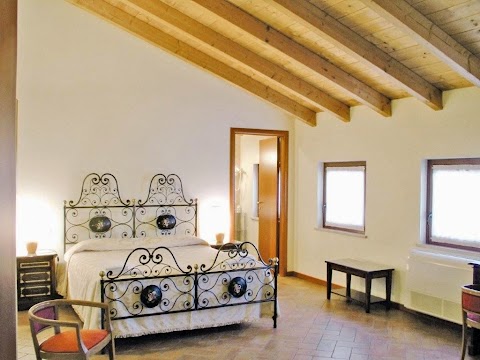 Agriturismo B&B Mambrotta