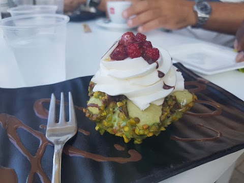 Pasticceria Ladisa Dolci e Cioccolato di Lotito Lucia