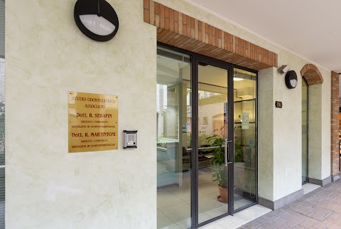 Studio Dentistico Martintoni Serafin Castelvetro Di Modena