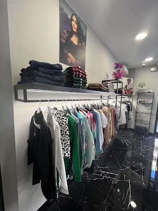 ONE BLOOD Fashion Store