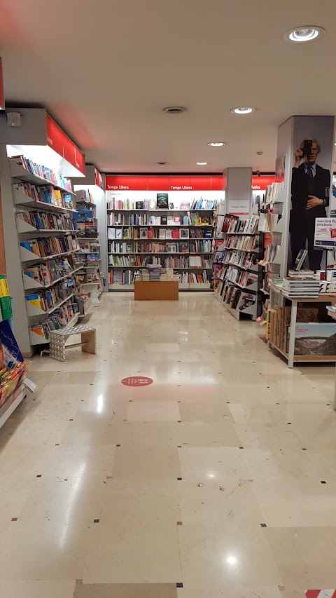 laFeltrinelli Librerie