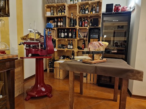 Postal Salumi SAS - CANTINA e LA DEGUSTERIA