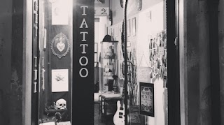 Light Ink tattoo studio di Vispi Mariano