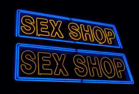 Sexy Shop Market & Cinema