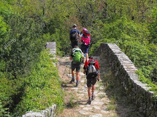 Montagne di legami, trekking Pisa, Lucca, Livorno, itinerari a piedi in Toscana ed Emilia Romagna