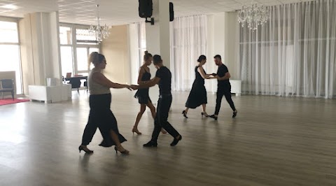 Scuola di Ballo Fred Astaire Dance Studio Brescia