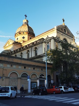 Fontana delle Cariatidi