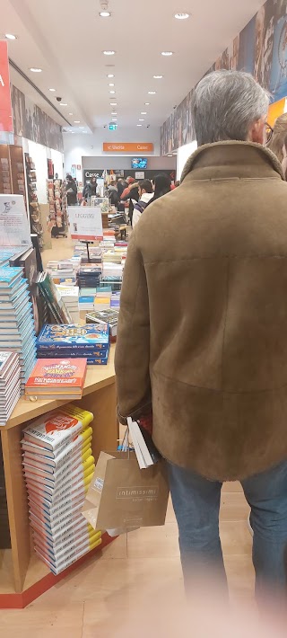 laFeltrinelli Librerie