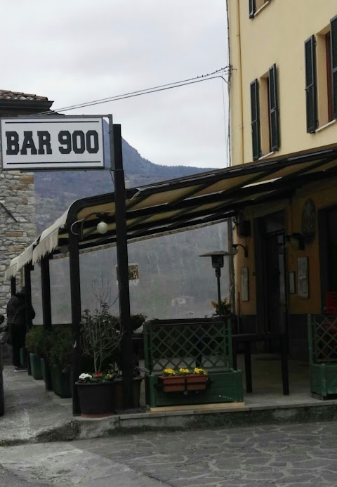 Bar 900